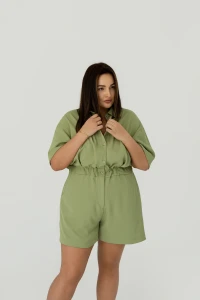 KOMBINEZON ELLISE OLIWKOWY KRÓTKI  